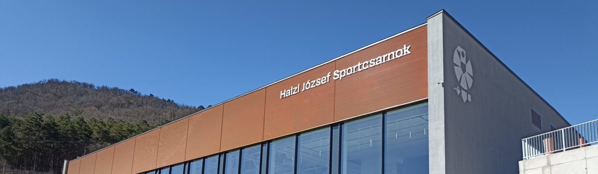 Halzl József Sportcsarnok átadás