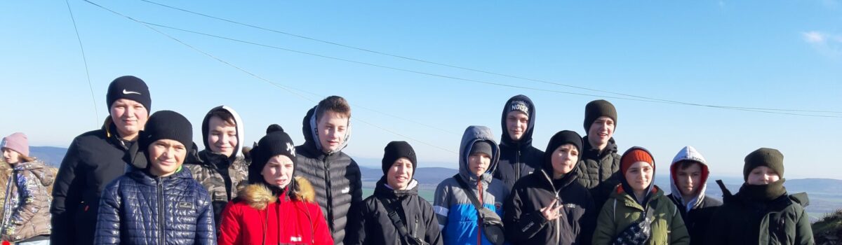 Ötödik hete zajlik a kárpátaljai diákok téli táboroztatása Sátoraljaújhelyen